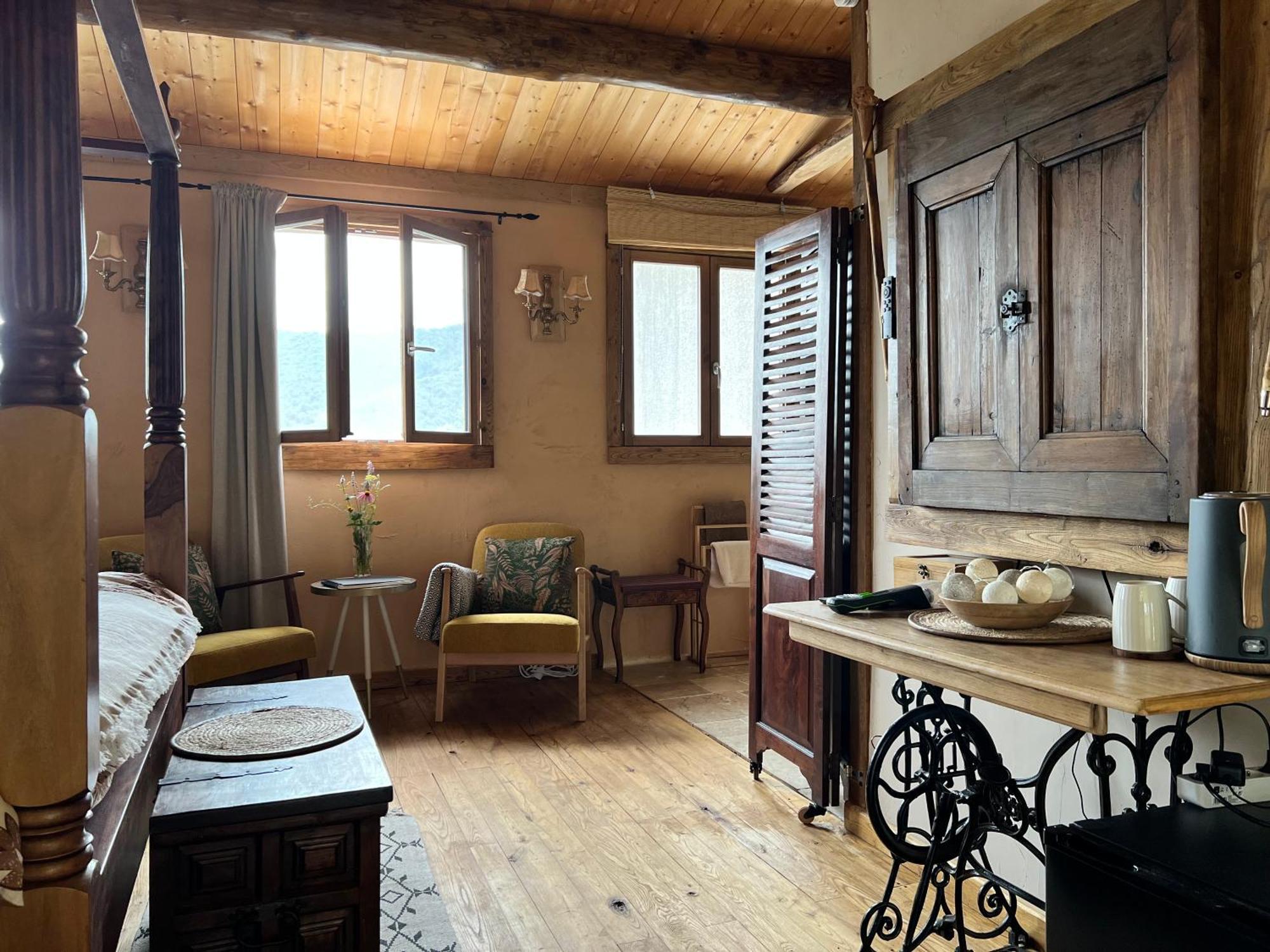 Les Magnels Bed & Breakfast Валерог Екстериор снимка