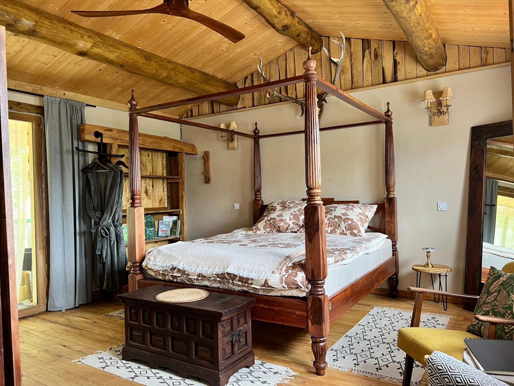 Les Magnels Bed & Breakfast Валерог Екстериор снимка